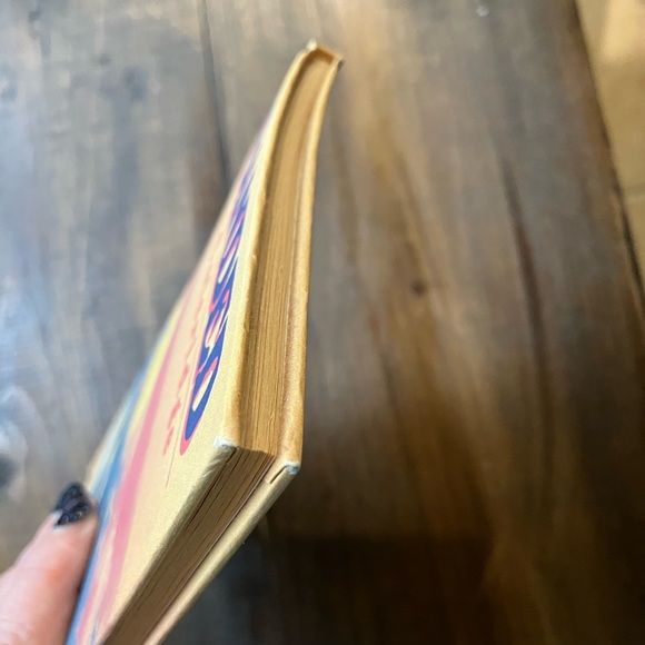 Stranded by Ann Coleridge - Vintage Hardcover - First Printing 1989 - Picture 5 of 15